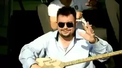 Hüseyin Kağıt – Tanıtımı ve Şarkıları