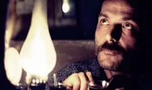 Hüseyin Turan – Uzun Gecenin Gecesi Olsam