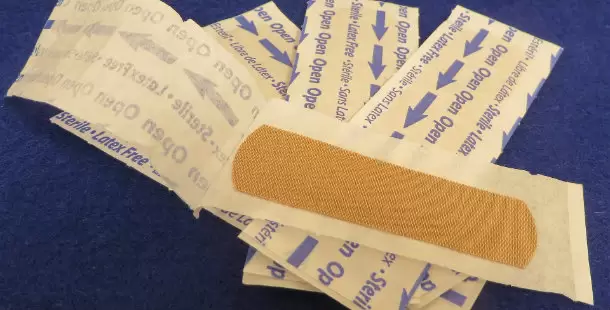 Evde yarabandı paketleme işi – evden iş