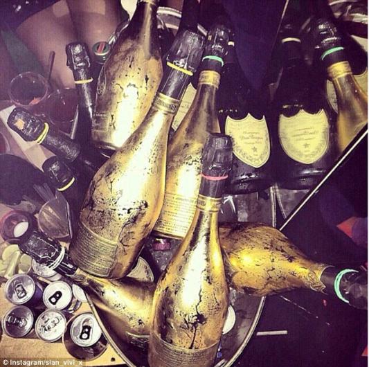 3414168E00000578 3586677 Sian recently shared an image of a bucket full of Dom Perignon b a 92 1463059468386