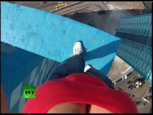 Cesaret mi ? Cehalet mi ? Yüksek deliler