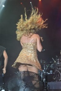 Hadise Konserden Talihsiz Resimler