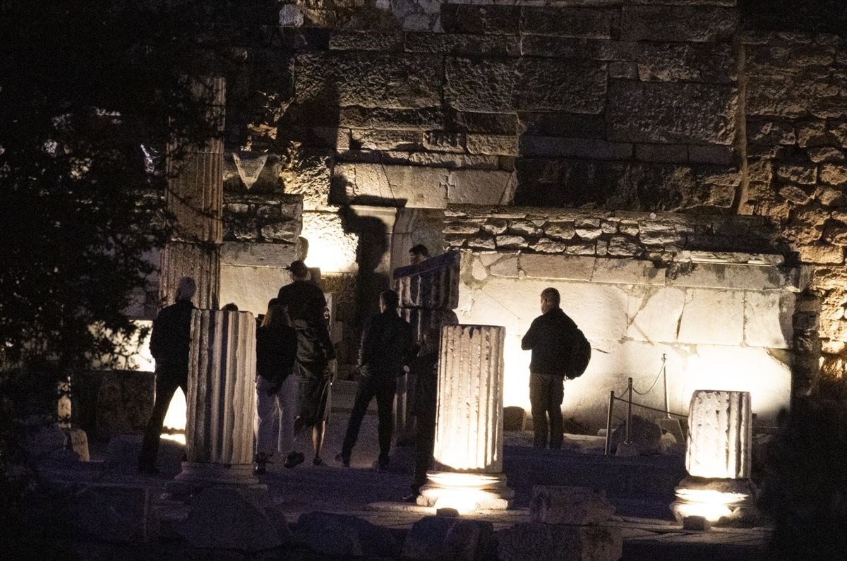 Bill Gates, Efes Antik Kenti’ni gezdi