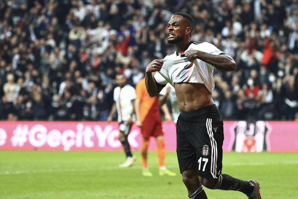 Derbide kazanan Beşiktaş