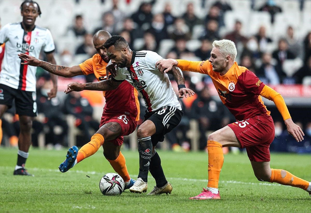 Derbide kazanan Beşiktaş