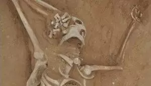 Dünyanın en eski cinayet vakası bin 300 yıl sonra çözüldü