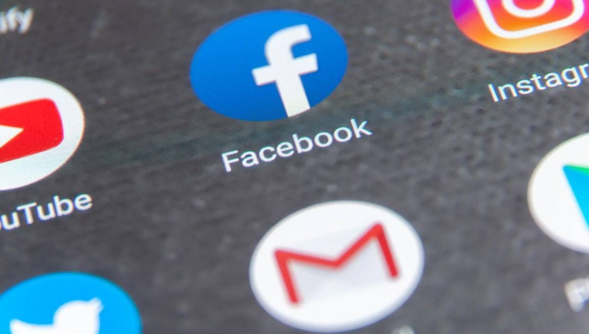 Facebook çöktü mü, neden açılmıyor? Gmail çöktü mü? (Facebook'a erişim sorunu)