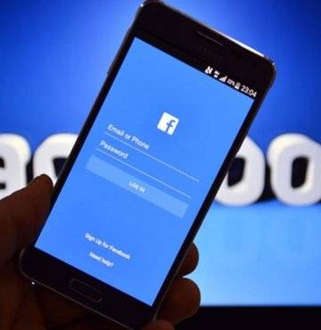Facebook’ta erişim sorunu yaşanıyor