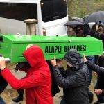 Kazada yaşamını yitiren doktor Rümeysa, son yolculuğuna uğurlandı