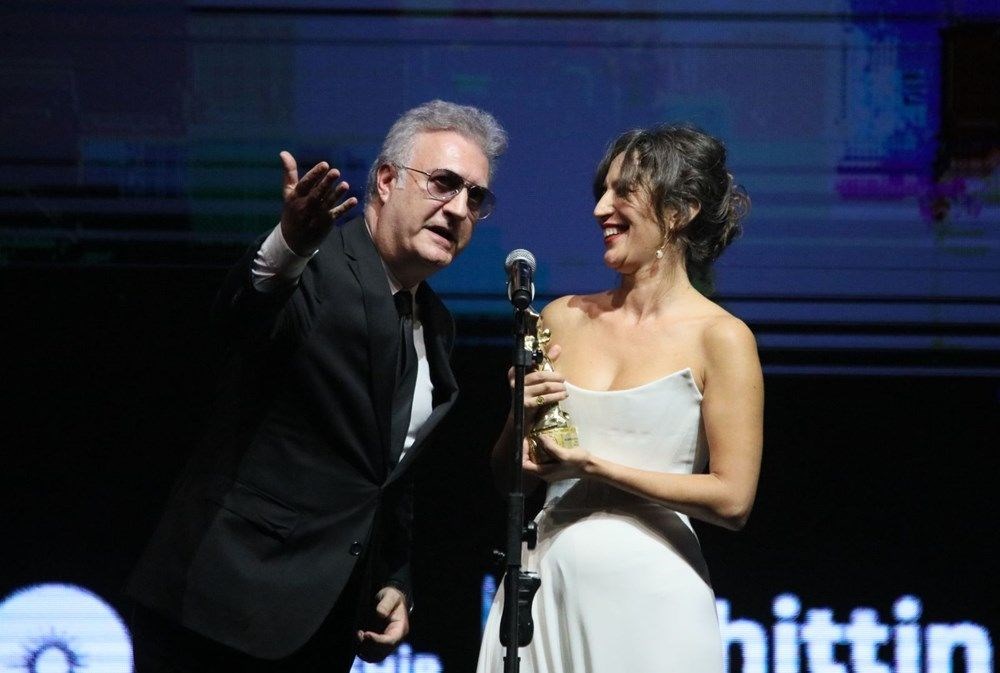 Nihal Yalçın taklit etti, Tamer Karadağlı “Organize linç” dedi