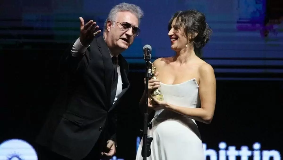 Nihal Yalçın taklit etti, Tamer Karadağlı “Organize linç” dedi