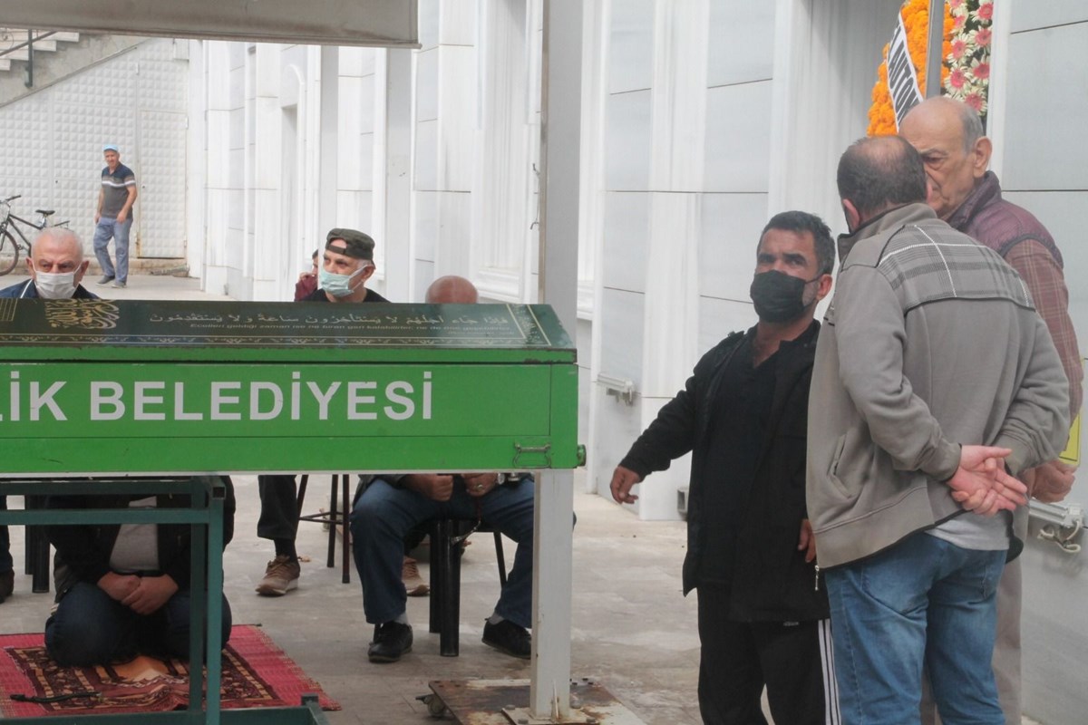 Oyuncu Alparslan Özmol’dan babaya son görev