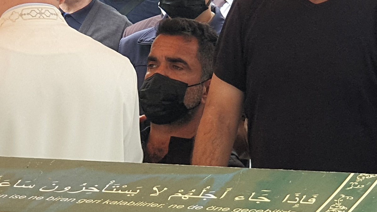 Oyuncu Alparslan Özmol’dan babaya son görev