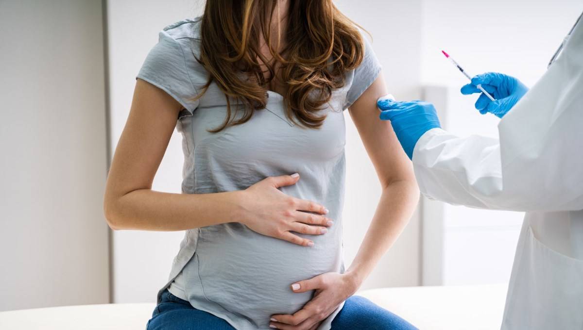 SON DAKİKA HABERİ: Sağlık Bakanlığı Covid-19 rehberini güncelledi: Hamilelere aşı önerisi