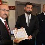 Uyuşturucu ile yakalanan ödüllü narkotik polisi tutuklandı