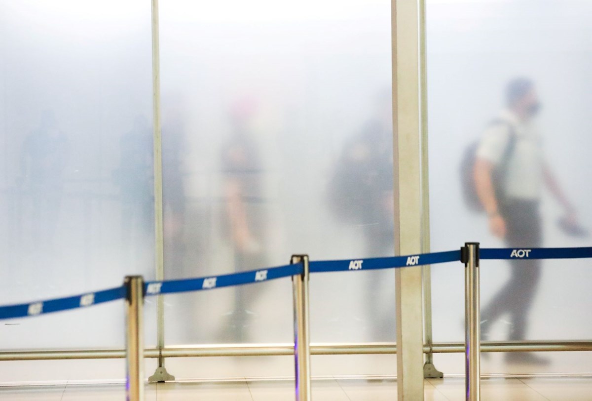 18 ay sonra yeniden acilan taylanda binlerce turist akin etti 10