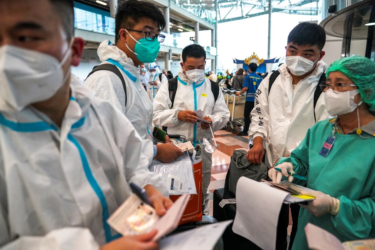 18 ay sonra yeniden acilan taylanda binlerce turist akin etti 4