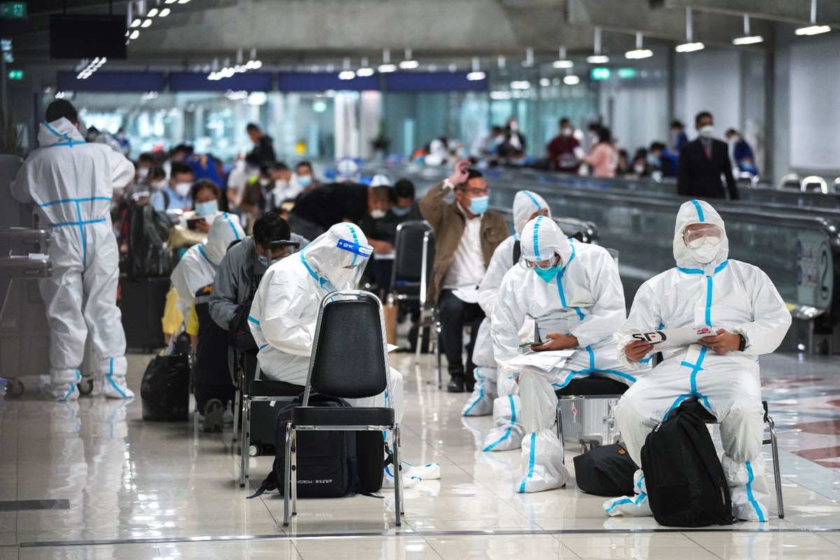 18 ay sonra yeniden acilan taylanda binlerce turist akin etti 6