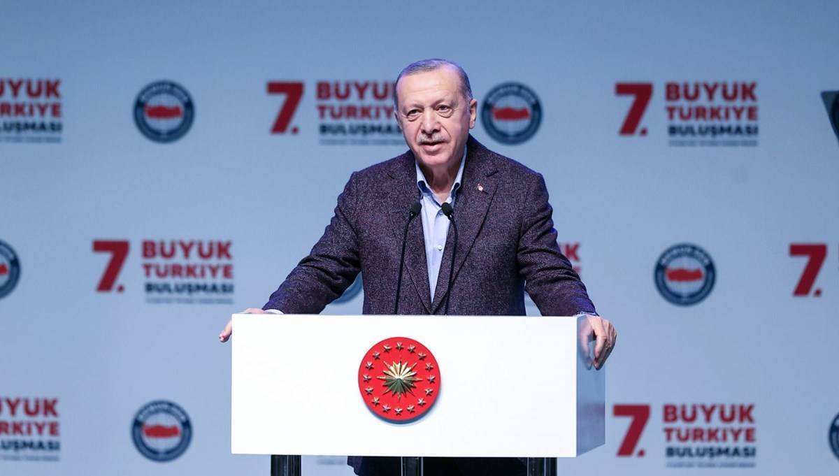 Cumhurbaşkanı Erdoğan: Benim memur kardeşlerim bunlara pabuç bırakmayacak