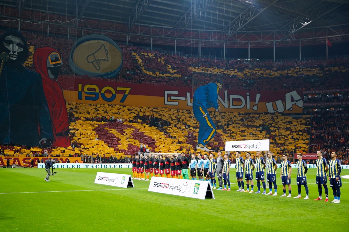 Derbide kazanan Fenerbahçe (Galatasaray-Fenerbahçe maç sonucu)