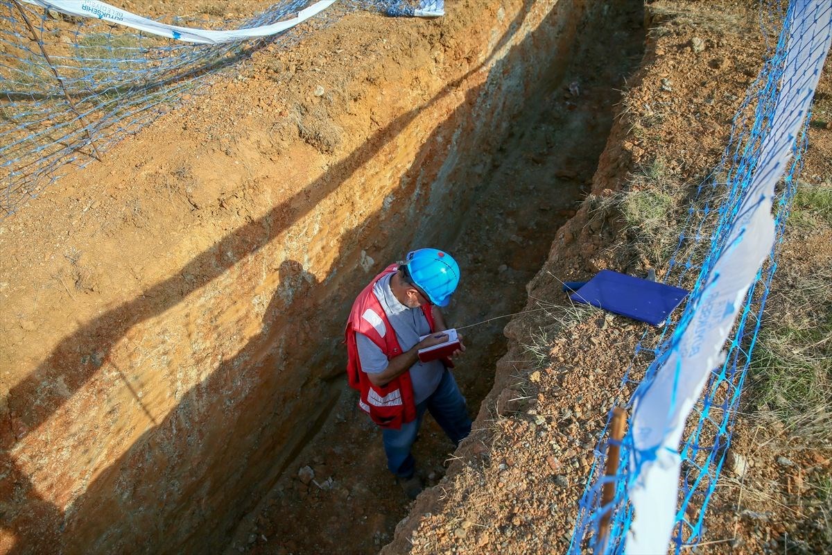 İzmir’deki fay hatlarının röntgeni çekiliyor