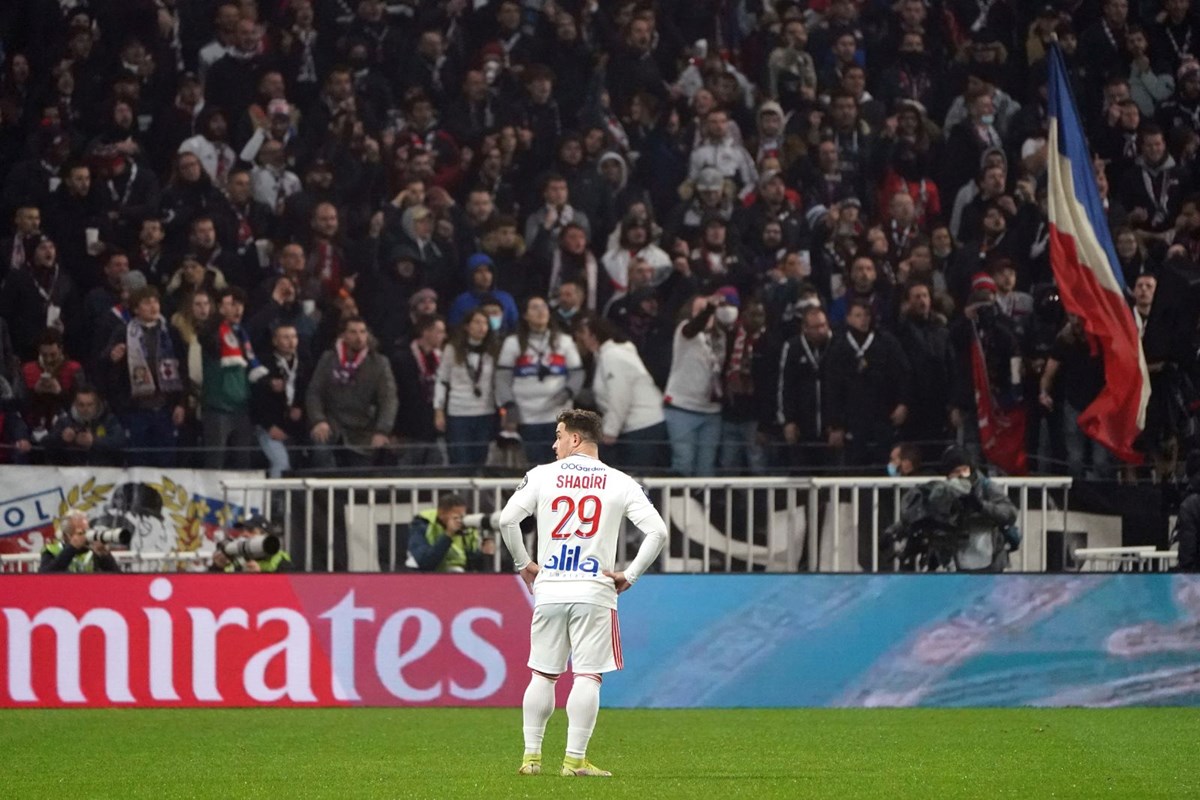 Lyon-Marsilya maçı yarıda kaldı