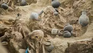 Peru’da 500 yıl öncesinden kalma toplu mezar bulundu: Çocukların kalplerini oydular