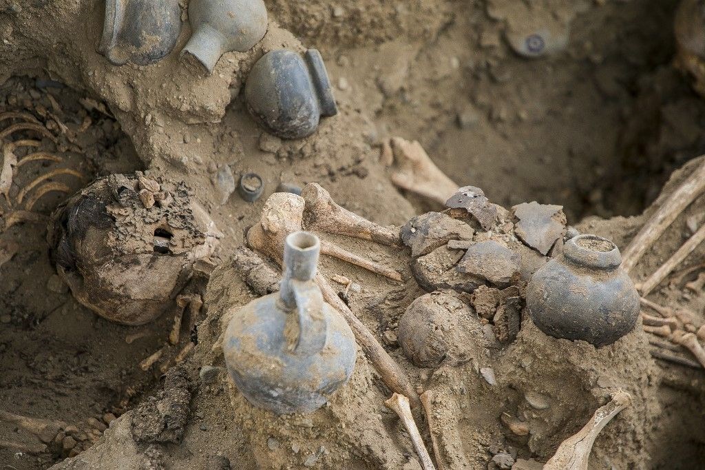 Peru’da 500 yıl öncesinden kalma toplu mezar bulundu: Çocukların kalplerini oydular