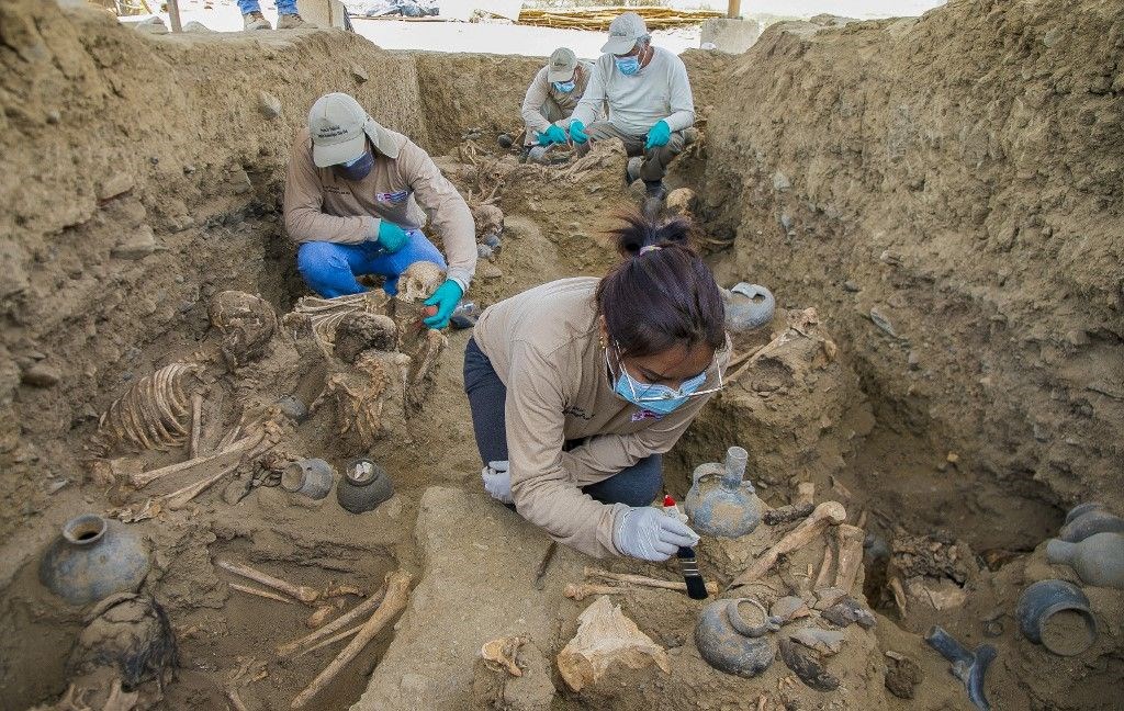 peruda 500 yil oncesinden kalma toplu mezar bulundu cocuklarin kalplerini oydular 7