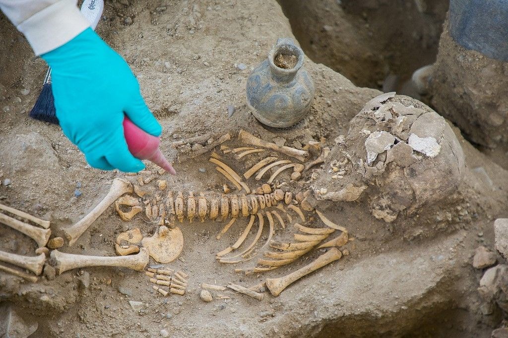 Peru’da 500 yıl öncesinden kalma toplu mezar bulundu: Çocukların kalplerini oydular