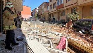 Sultangazi’de binada patlama