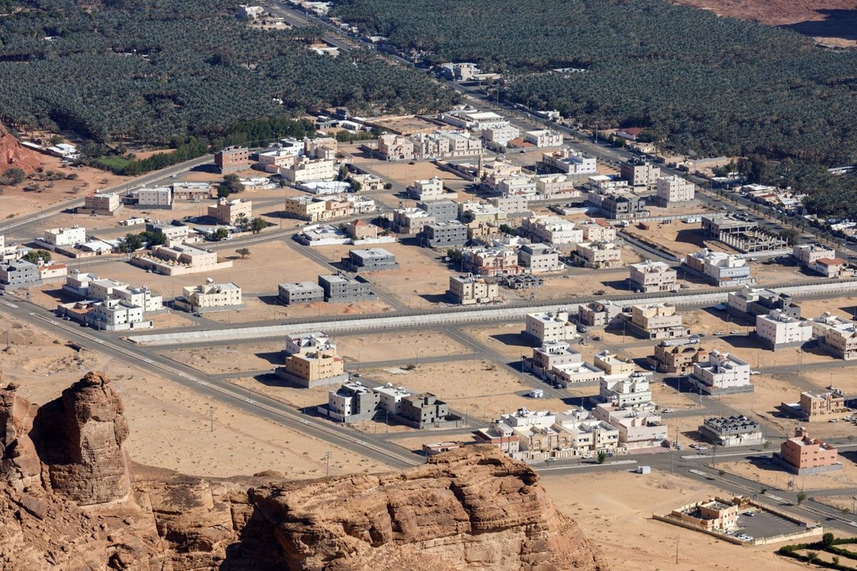 Suudi Arabistan 100 milyar dolarlık çevreci şehrini inşa etmeye başladı: Otomobil ve otoyol bulunmayacak