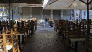 yunanistanda cogu lokanta ve kafe covid 19 kisitlamalari nedeniyle kepenk kapatti