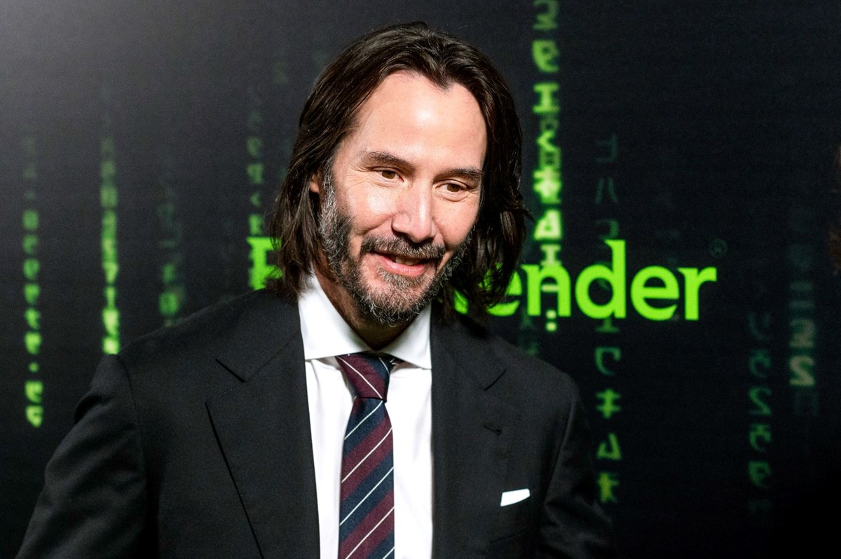 Keanu Reeves, Matrix Resurrections’ın sinemalarla aynı anda dijitalde yayınlanmasına olumlu bakıyor