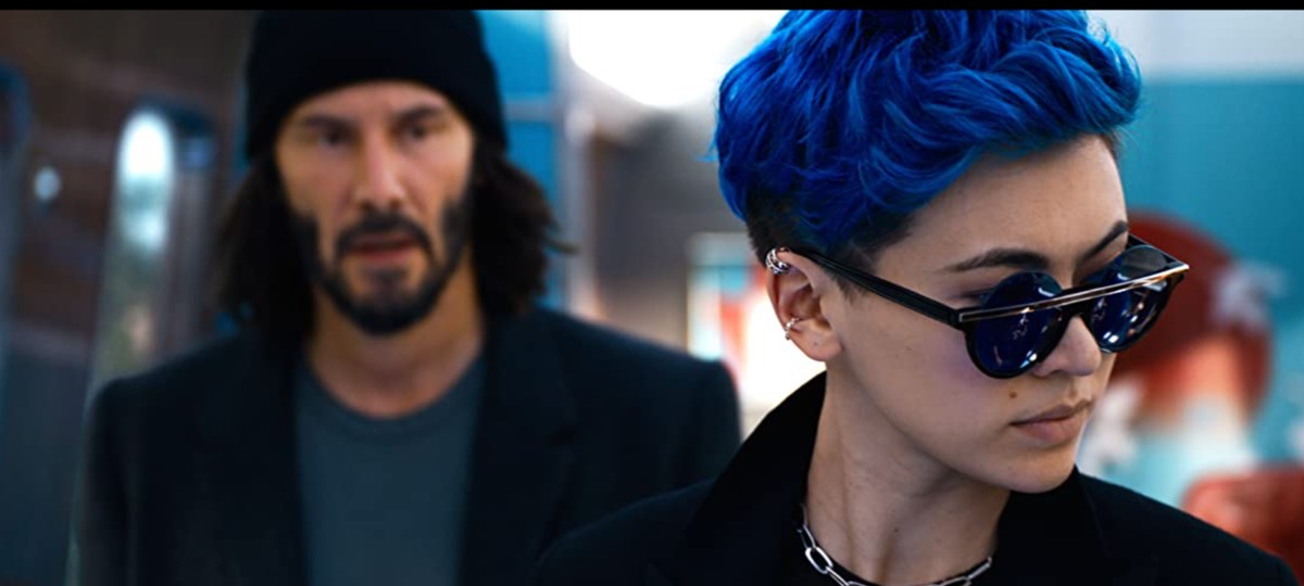 Keanu Reeves, Matrix Resurrections’ın sinemalarla aynı anda dijitalde yayınlanmasına olumlu bakıyor