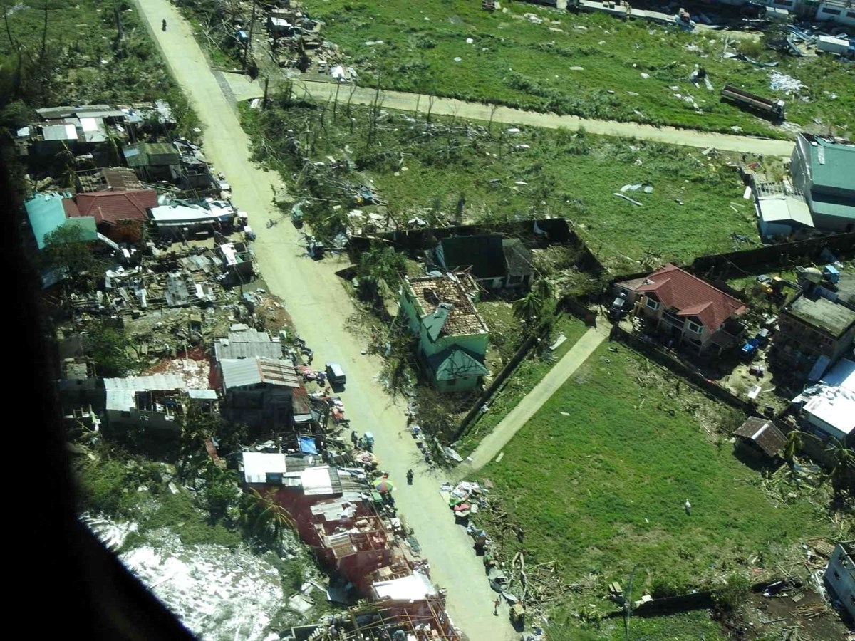 Rai Tayfunu’nun vurduğu Filipinler’de ölü sayısı 375’e yükseldi