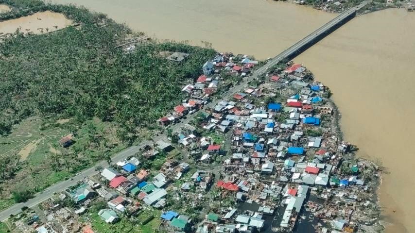 Rai Tayfunu’nun vurduğu Filipinler’de ölü sayısı 375’e yükseldi