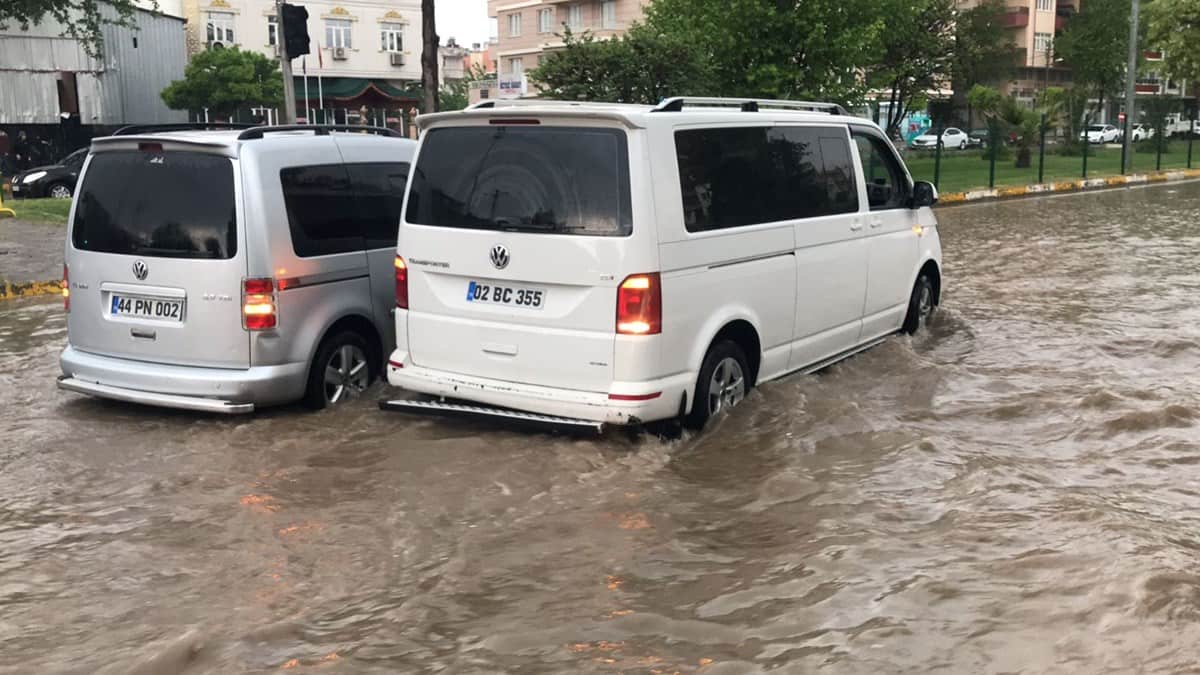 Adıyaman’da sağanak yağmur