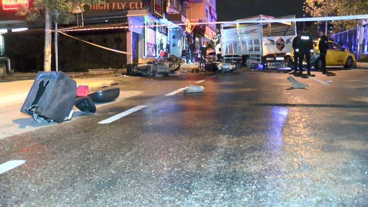 Doktor Buğra Kaan Yücebaş kaldırımda beklerken kaza kurbanı oldu