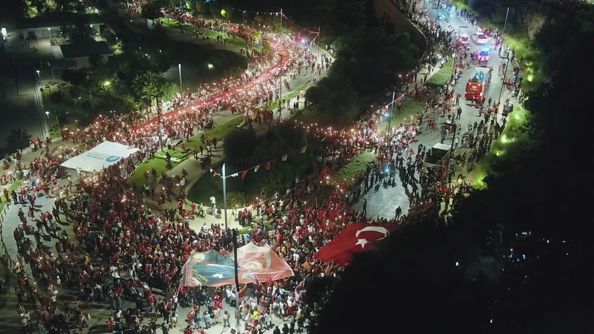 Tüm yurtta 29 Ekim Cumhuriyet Bayramı coşkuyla kutlandı