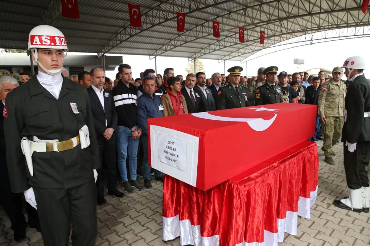 Pençe-Şimşek şehitlerine veda