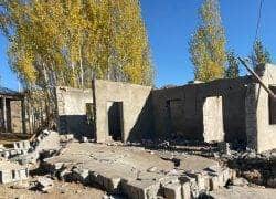 Van’da kullanılmayan evini yıkan kişi duvarın altında kalarak öldü